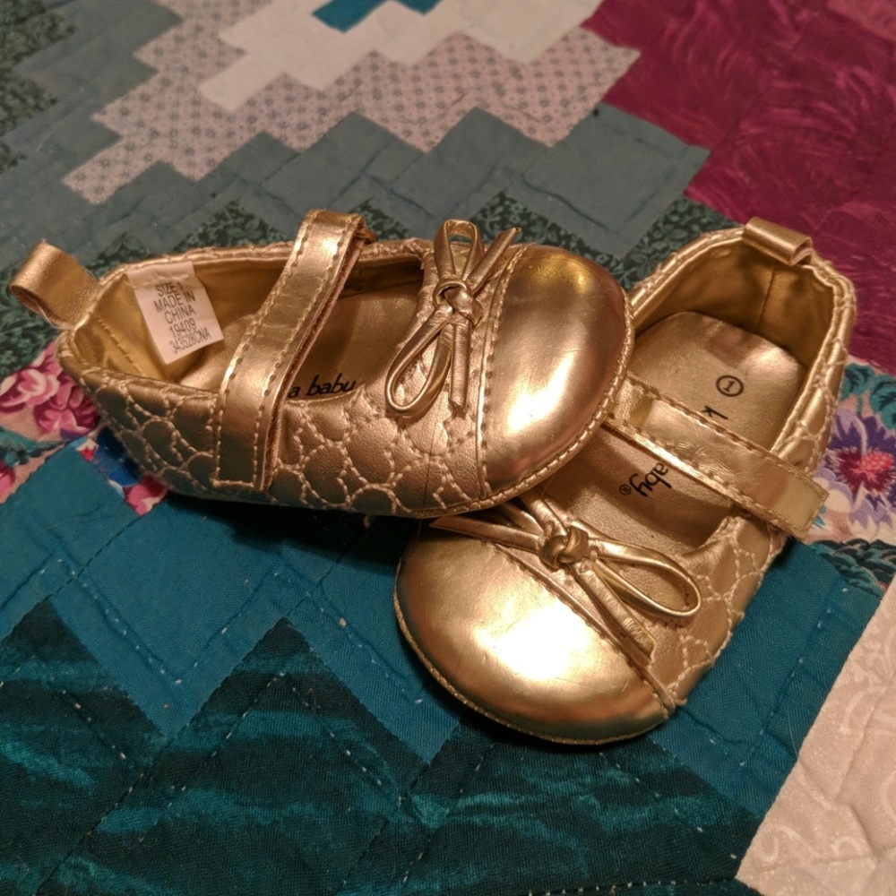 Baby dress shoes
